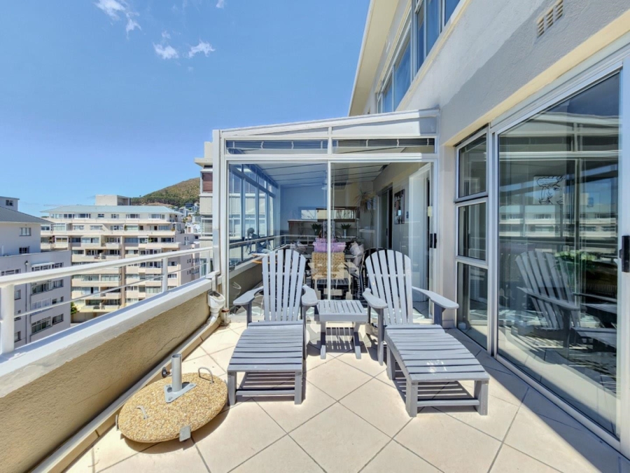 To Let 2 Bedroom Property for Rent in Sea Point Western Cape